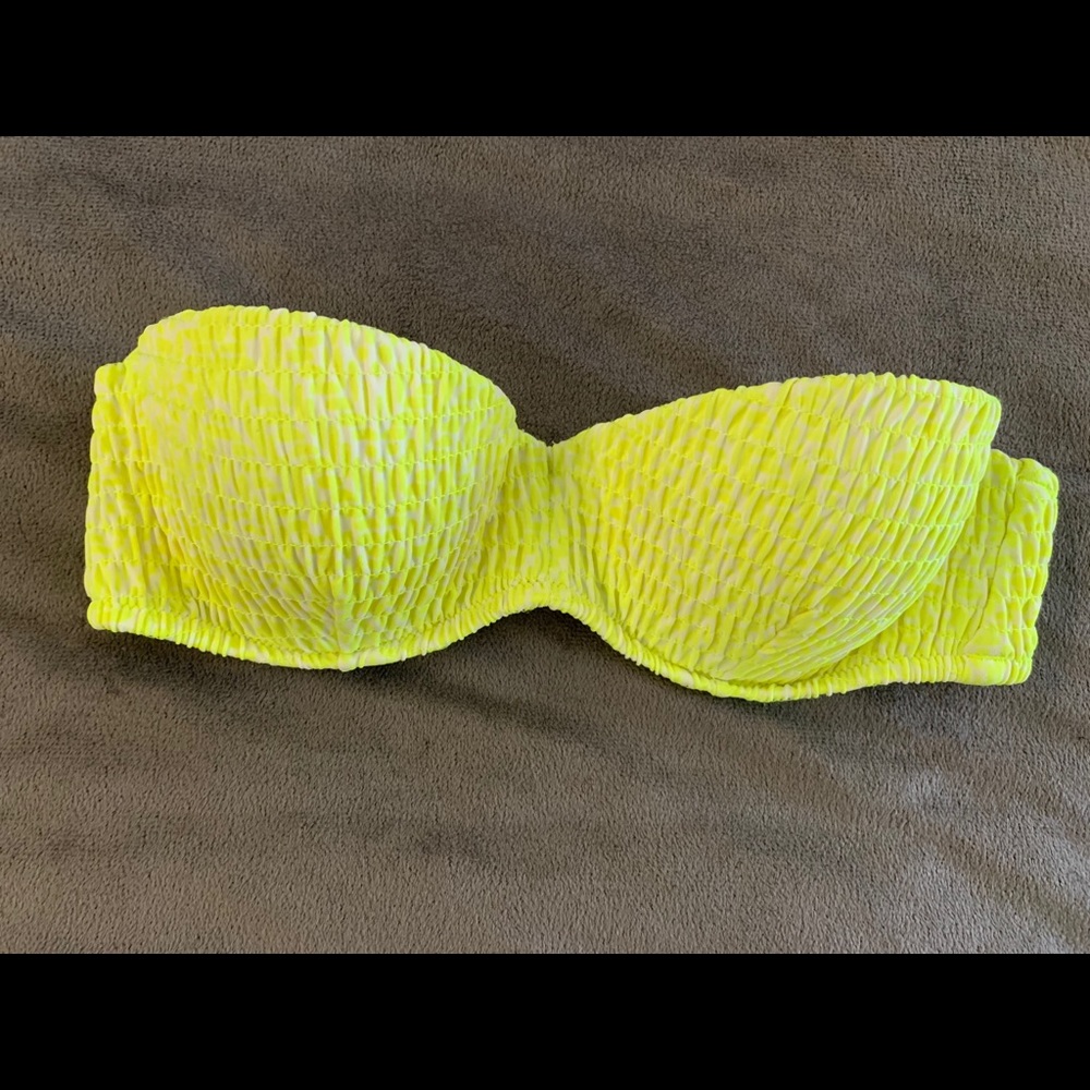 Victoria’s Secret Bikini Top